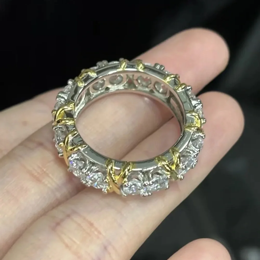 NWT Luxury 16-stone Ring white sapphire gold and platinum